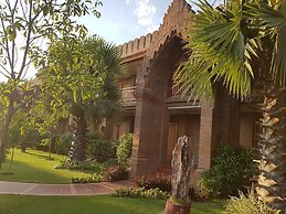 Famous Hotel Bagan