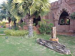 Famous Hotel Bagan