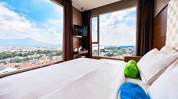 Grand Tebu Hotel