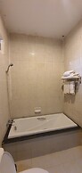 Gracious Bagan Hotel
