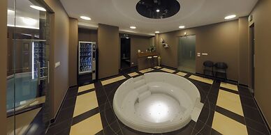 Esmarin Wellness Hotel