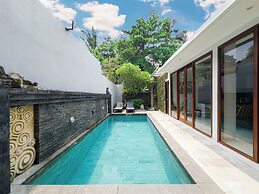 Kakul Villas & Suites