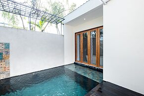 Kakul Villas & Suites