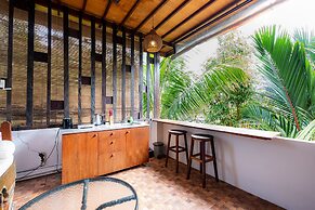 Kakul Villas & Suites
