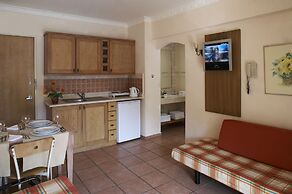 Club Anastasia Hotel