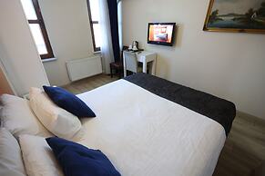 Arven Hotel