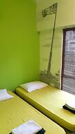PODs The Backpackers Home & Cafe