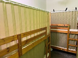 PODs The Backpackers Home & Cafe
