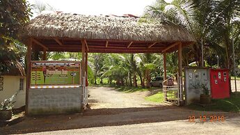 Paradise Inn