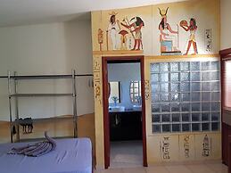 Paradise Inn