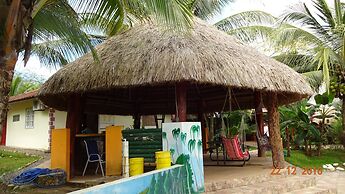 Paradise Inn