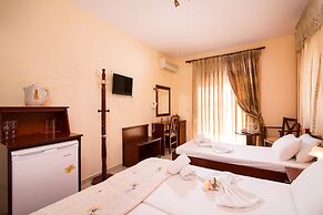 Diamond Hotel
