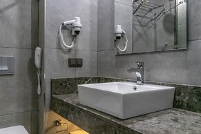 Lara Park Hotel