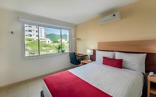 Hotel Portobahia