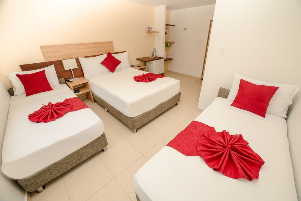 Hotel Portobahia