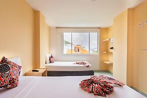 Hotel Portobahia