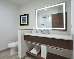 Four Points By Sheraton Sherwood Park