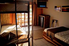 Nativa Bambu Ecolodge