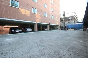 Utopia Motel