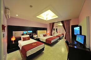S Hotel