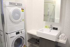 Whitehorse Apartment Hotel