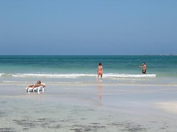 Sunside Beach Hotel