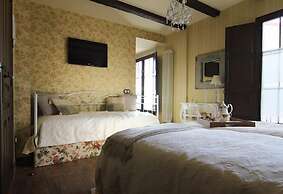 Hotel Rural La Tenada