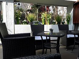HL Hotel Low Cost