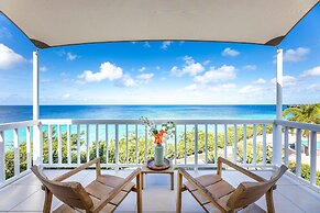 Coral Estate Luxury Resort