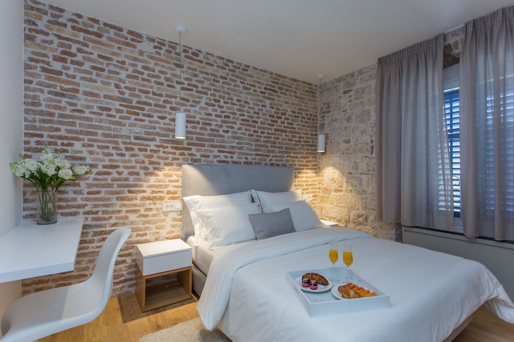 Bifora Heritage Hotel