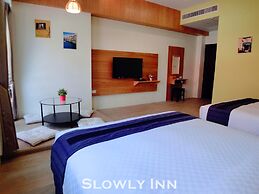 Slowly Inn