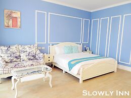 Slowly Inn