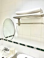 Urban Travellers Hotel