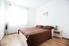 Apartments Hills