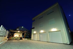 Apartments Hills