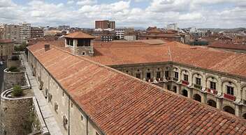 Hotel Real Colegiata San Isidoro