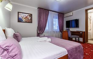Mayak Hotel