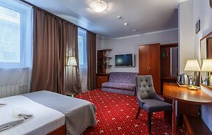Mayak Hotel