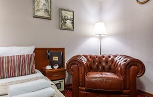Mayak Hotel