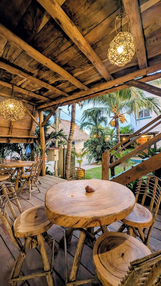 Nayal Lodge
