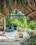 Nayal Lodge