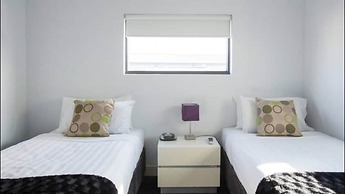 Harbour Town Apartment