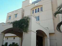 Hotel Paras Mahal
