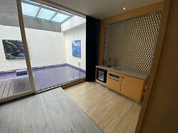 Xiadu Motel