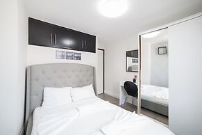 Imperial Court Suites