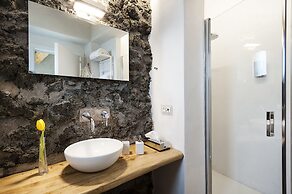 Monaci delle Terre Nere