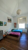 Hostel La Casa Encantada