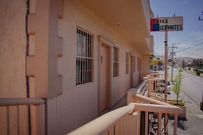 Suites Cervantes