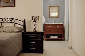 Suites Cervantes