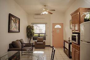 Suites Cervantes